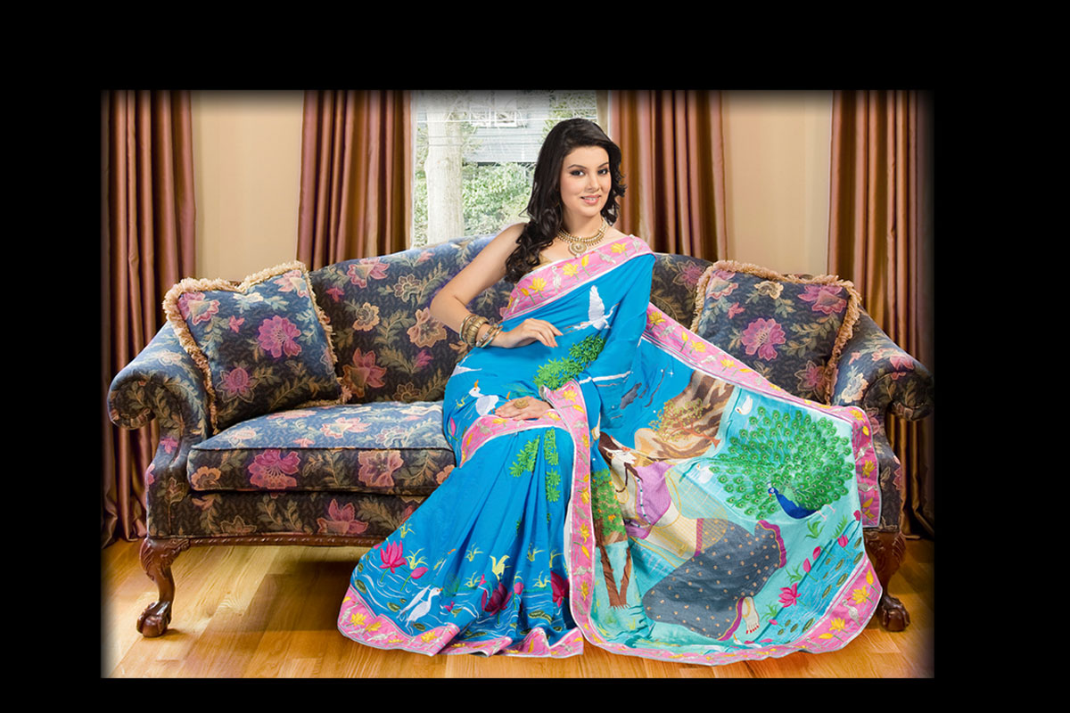 Women's Ethnic Wear India